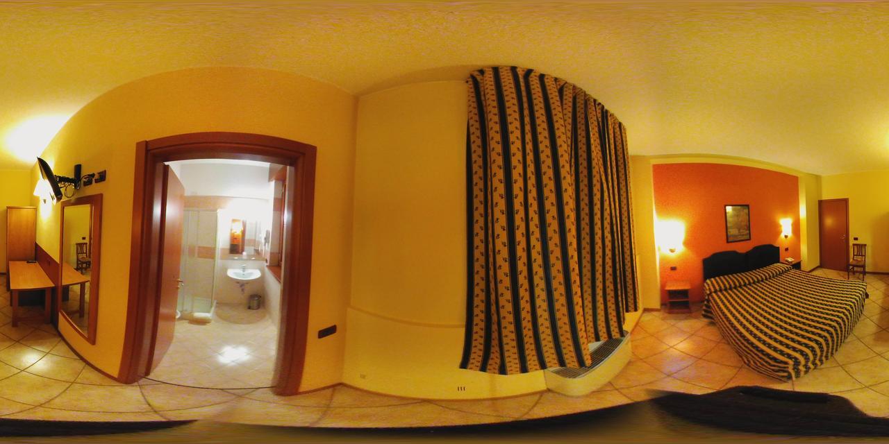 Hotel Il Granaio Porto Mantovano Zewnętrze zdjęcie