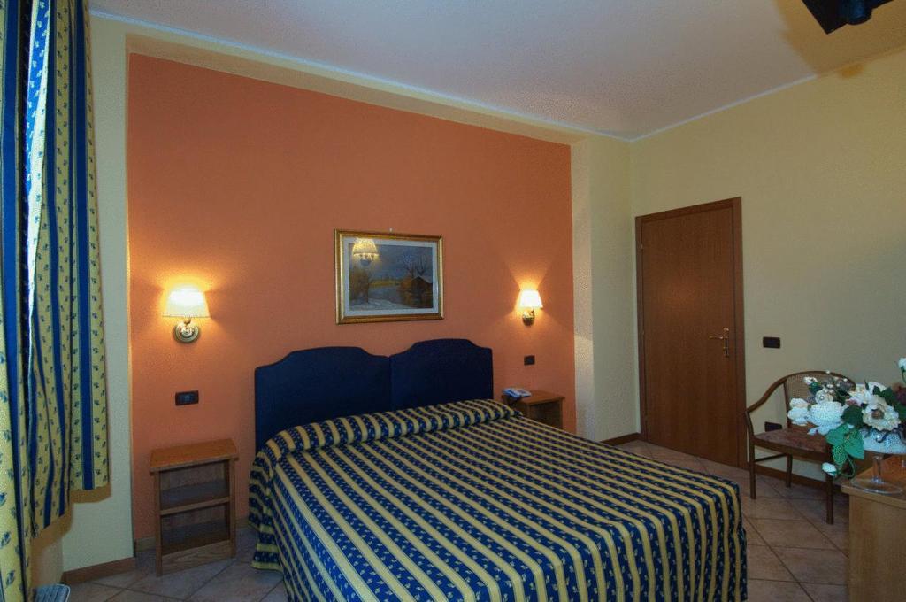 Hotel Il Granaio Porto Mantovano Zewnętrze zdjęcie